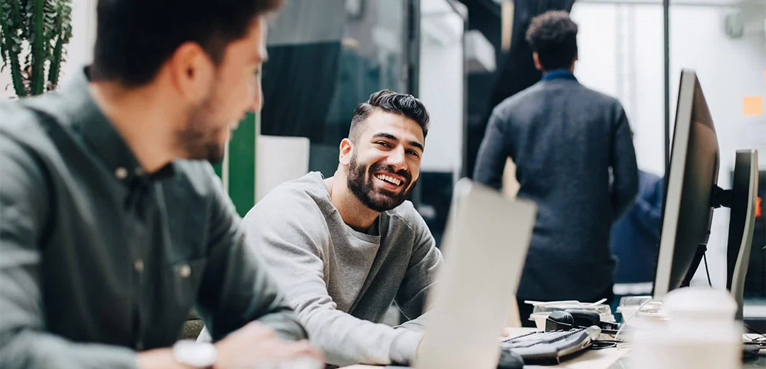 Salaried Employees vs. Independent Sales Reps: Which Is Better?